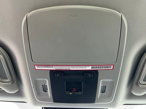 Used 2025 Toyota Camry LE image 16