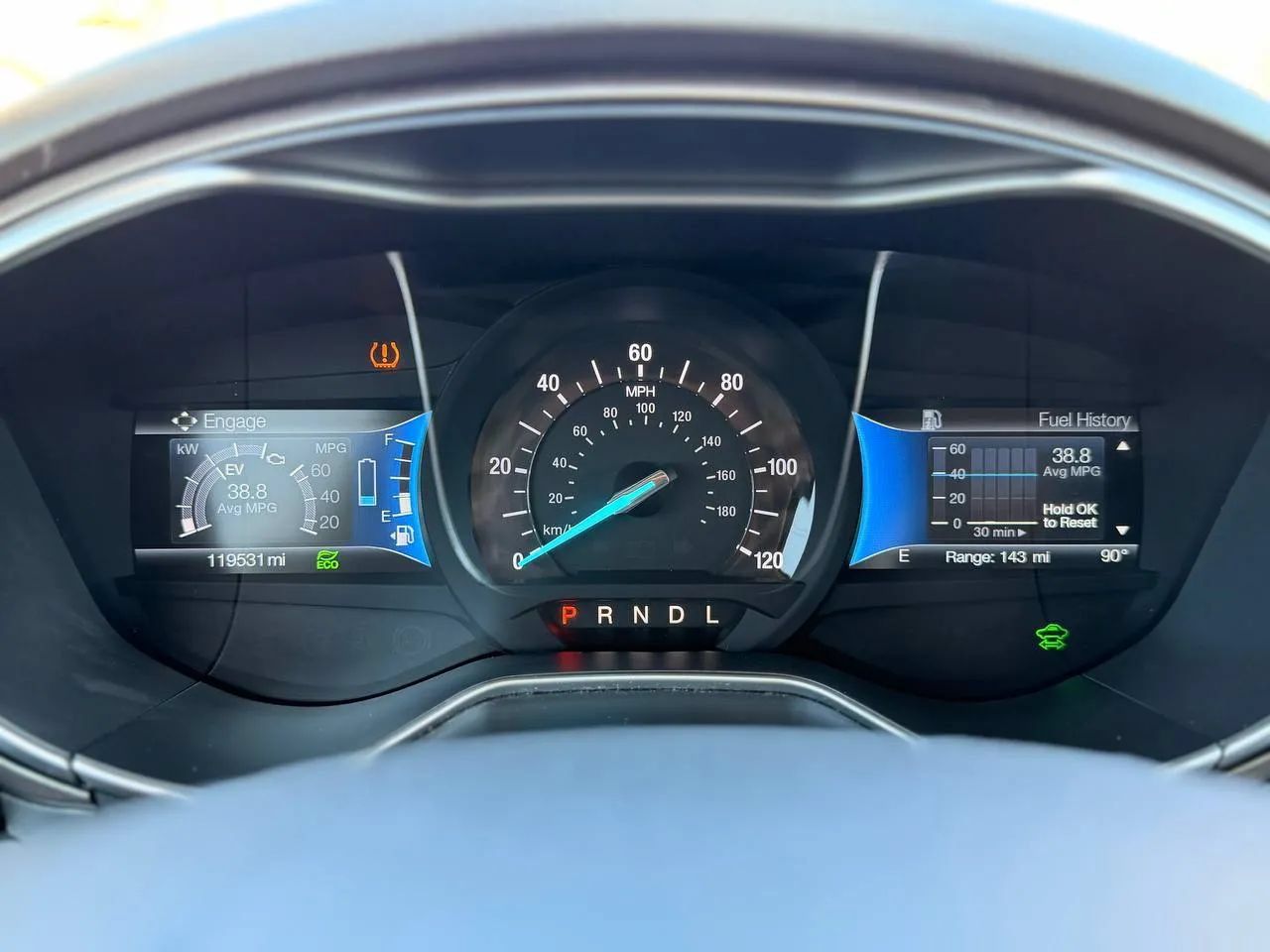 Used 2017 Ford Fusion SE w/ Equipment Group 602A FWD image 47
