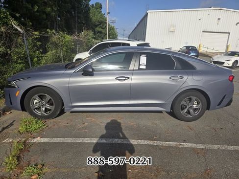 Used 2023 Kia K5 LXS FWD image 2