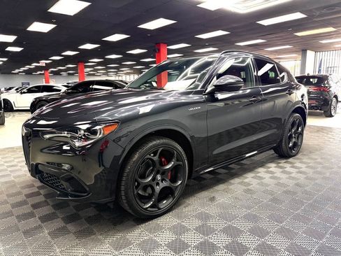 Used 2024 Alfa Romeo Stelvio Veloce AWD/4WD image 8