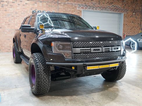 Used 2013 Ford F150 Raptor w/ Luxury Equipment Group image 5