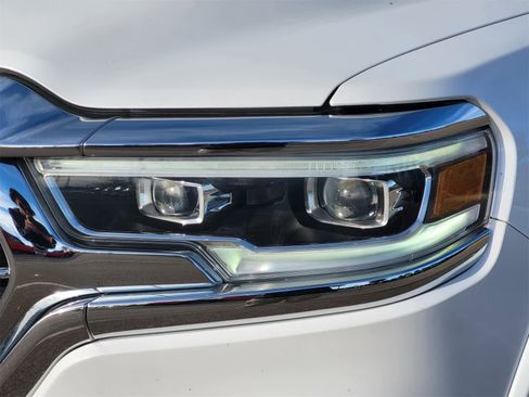 Used 2020 RAM 1500 Limited image 8