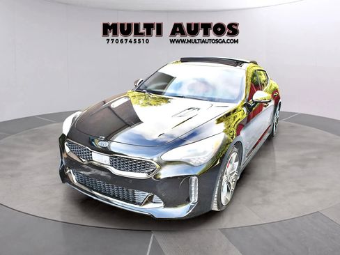 Used 2018 Kia Stinger GT2 image 6