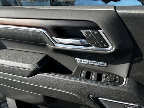New 2026 GMC Sierra 1500 Denali w/ Denali Reserve Package image 12