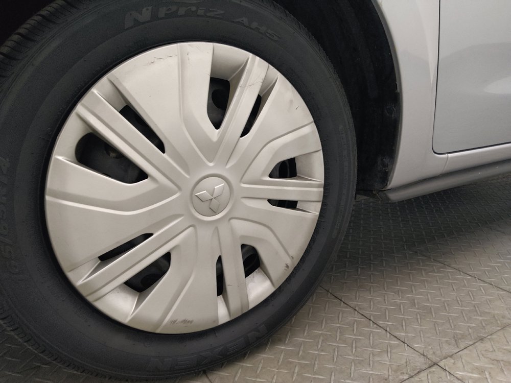 Used 2024 Mitsubishi Mirage ES FWD image 31