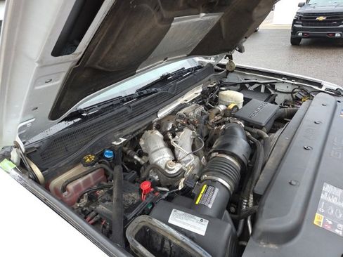 Used 2018 GMC Sierra 3500 SLE w/ SLE Preferred Package image 63