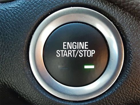 Used 2024 Chevrolet Equinox LT image 19