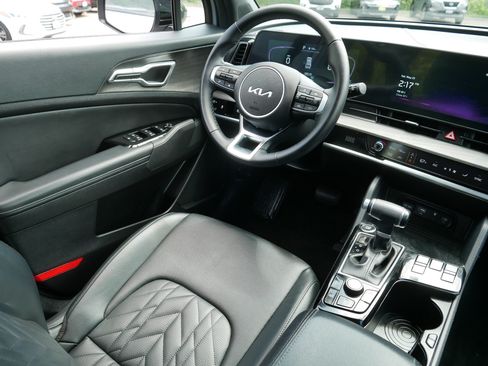 Certified 2024 Kia Sportage X-Line w/ X-Line Premium Package AWD/4WD image 9