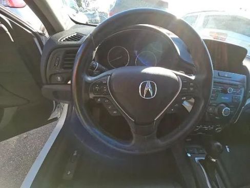 Used 2016 Acura ILX image 9