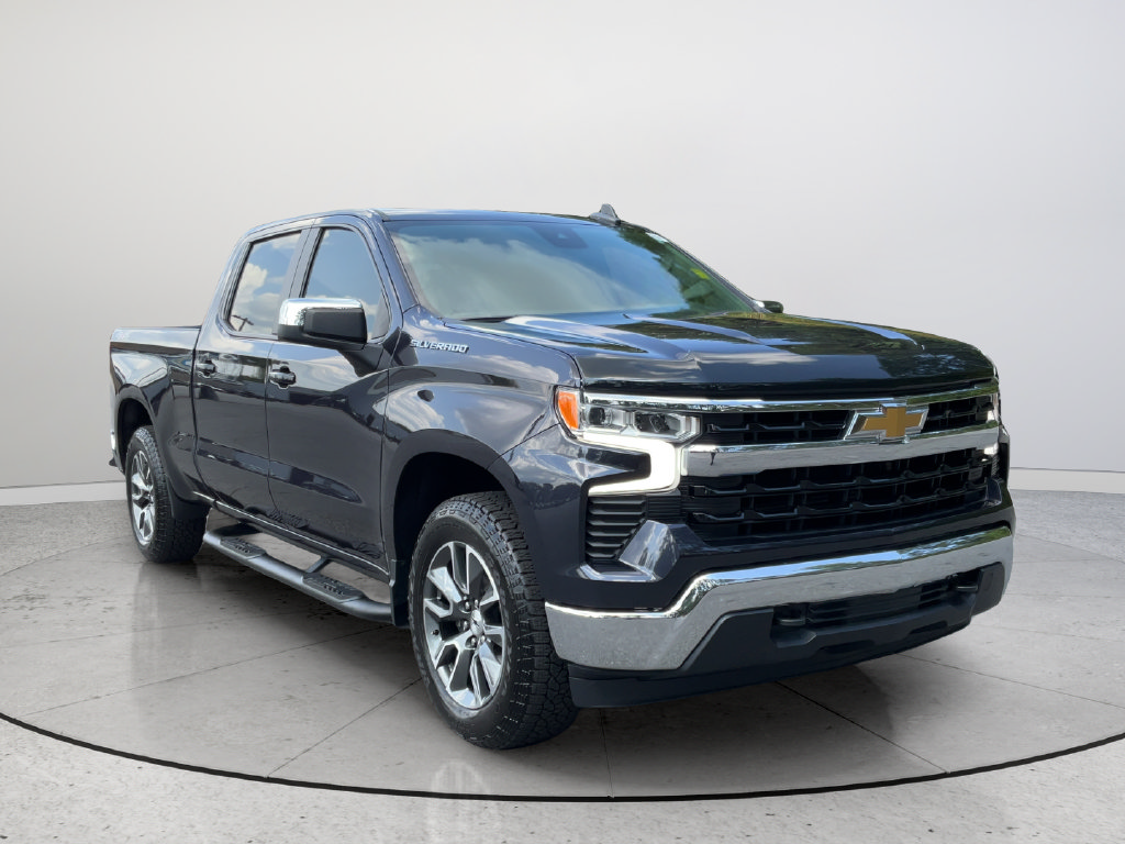 Used 2023 Chevrolet Silverado 1500 LT w/ Protection Package AWD/4WD image 1