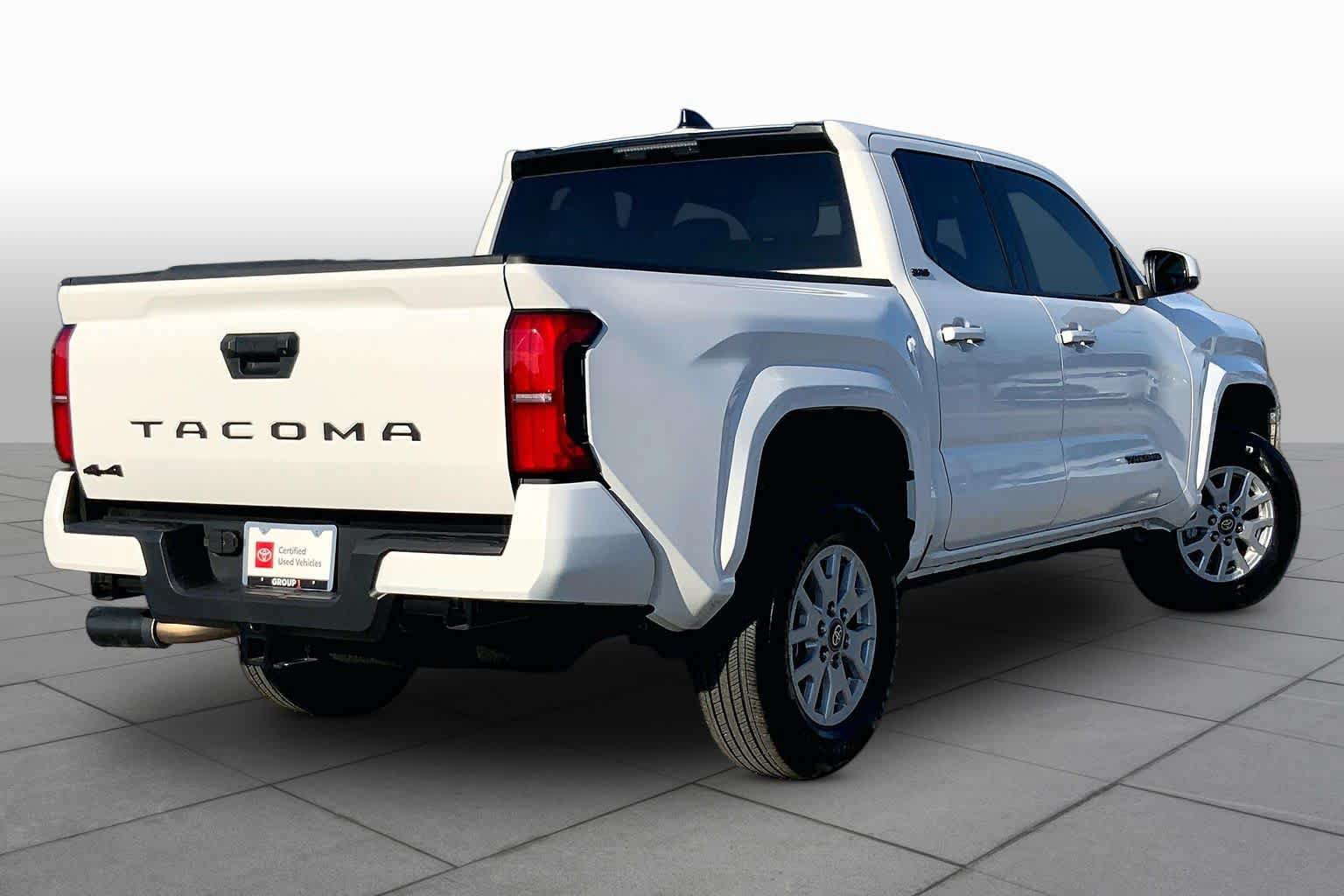 Certified 2026 Toyota Tacoma SR5 AWD/4WD image 13