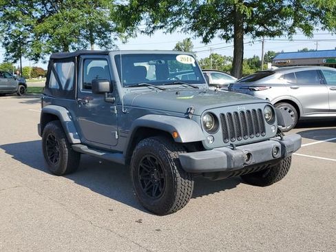 Used 2014 Jeep Wrangler Sport w/ Connectivity Group AWD/4WD image 2