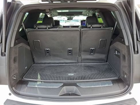 Used 2025 Cadillac Escalade Premium Luxury w/ Touring Package image 30