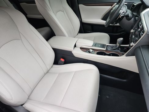 Used 2022 Lexus RX 350 FWD w/ Premium Package image 6