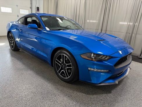 Used 2019 Ford Mustang Coupe w/ Equipment Group 101A RWD image 3