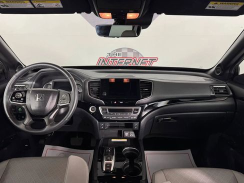Used 2022 Honda Passport Elite image 11