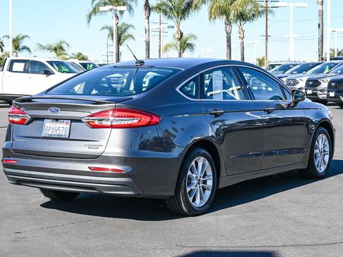 Used 2020 Ford Fusion Energi Titanium image 4