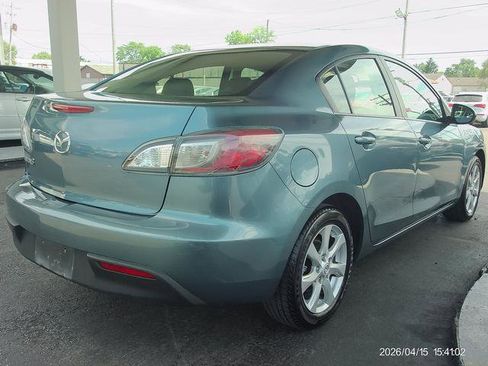 Used 2010 MAZDA MAZDA3 i Touring FWD image 3