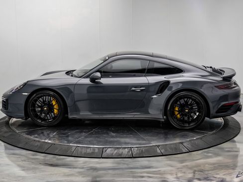 Used 2017 Porsche 911 Turbo S image 9