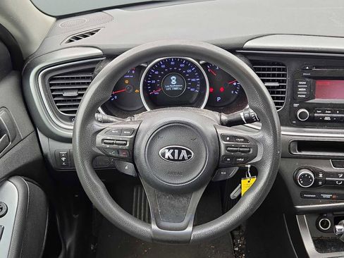 Used 2015 Kia Optima LX image 16