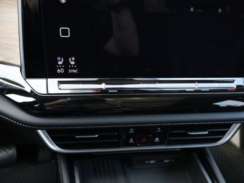 New 2026 Volkswagen Atlas SE AWD/4WD image 22