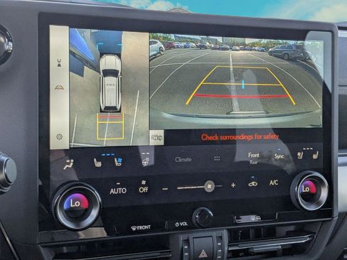 Certified 2025 Lexus GX 550 w/ Cold Area Package image 12