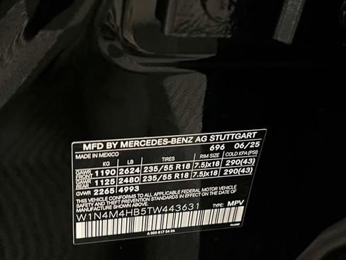 Certified 2026 Mercedes-Benz GLB 250 4MATIC image 19