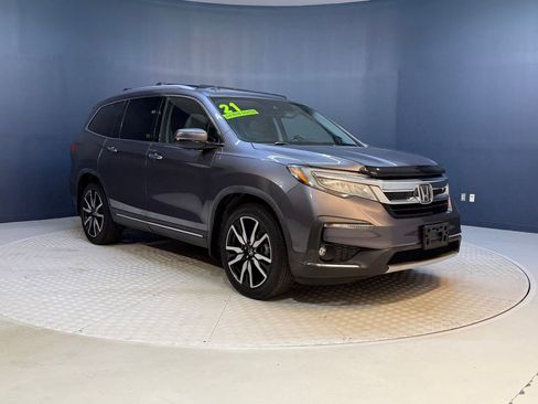 Used 2021 Honda Pilot Touring image 6