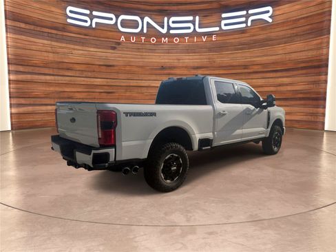 Used 2025 Ford F250 Lariat w/ Lariat Ultimate Package AWD/4WD image 6