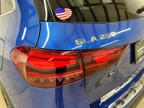 Used 2024 Mercedes-Benz GLA 250 image 8