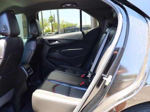 Used 2022 Chevrolet Equinox RS w/ RS Leather Package FWD image 34