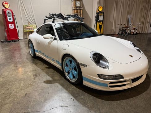 Used 2006 Porsche 911 image 4