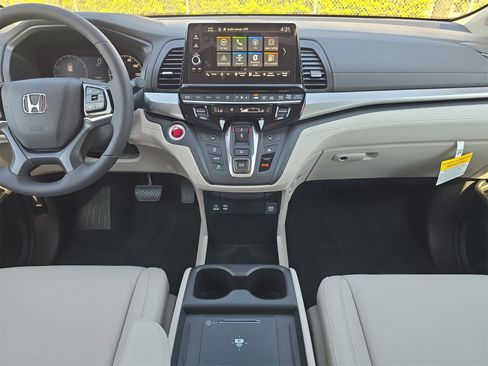 New 2026 Honda Odyssey EX-L image 13