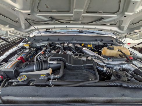 Certified 2023 Ford F150 XLT w/ Equipment Group 302A High image 11