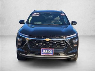 Used 2025 Chevrolet Trax LT w/ LT Convenience Package video 2