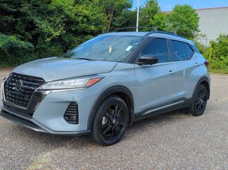 Used 2021 Nissan Kicks SR w/ SR Premium Package FWD video 1