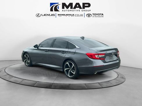 Used 2019 Honda Accord Sport image 3