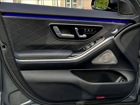 Used 2022 Mercedes-Benz S 580 4MATIC Sedan image 22