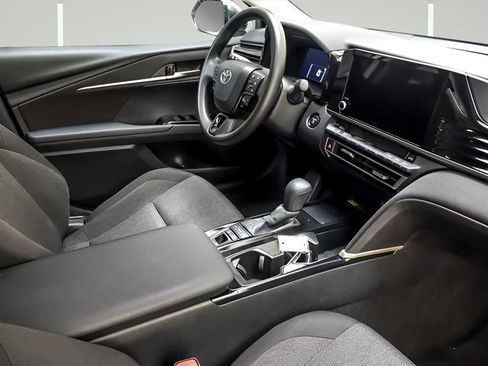 Certified 2025 Toyota Camry LE FWD image 25