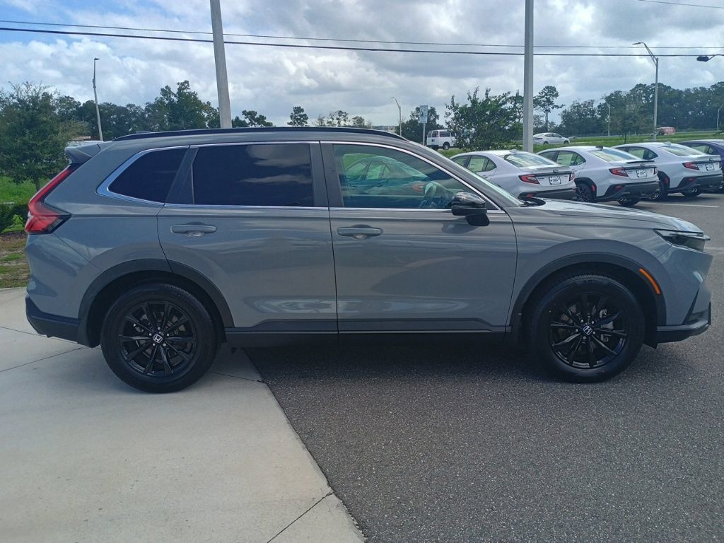 Used 2023 Honda CR-V Sport image 4