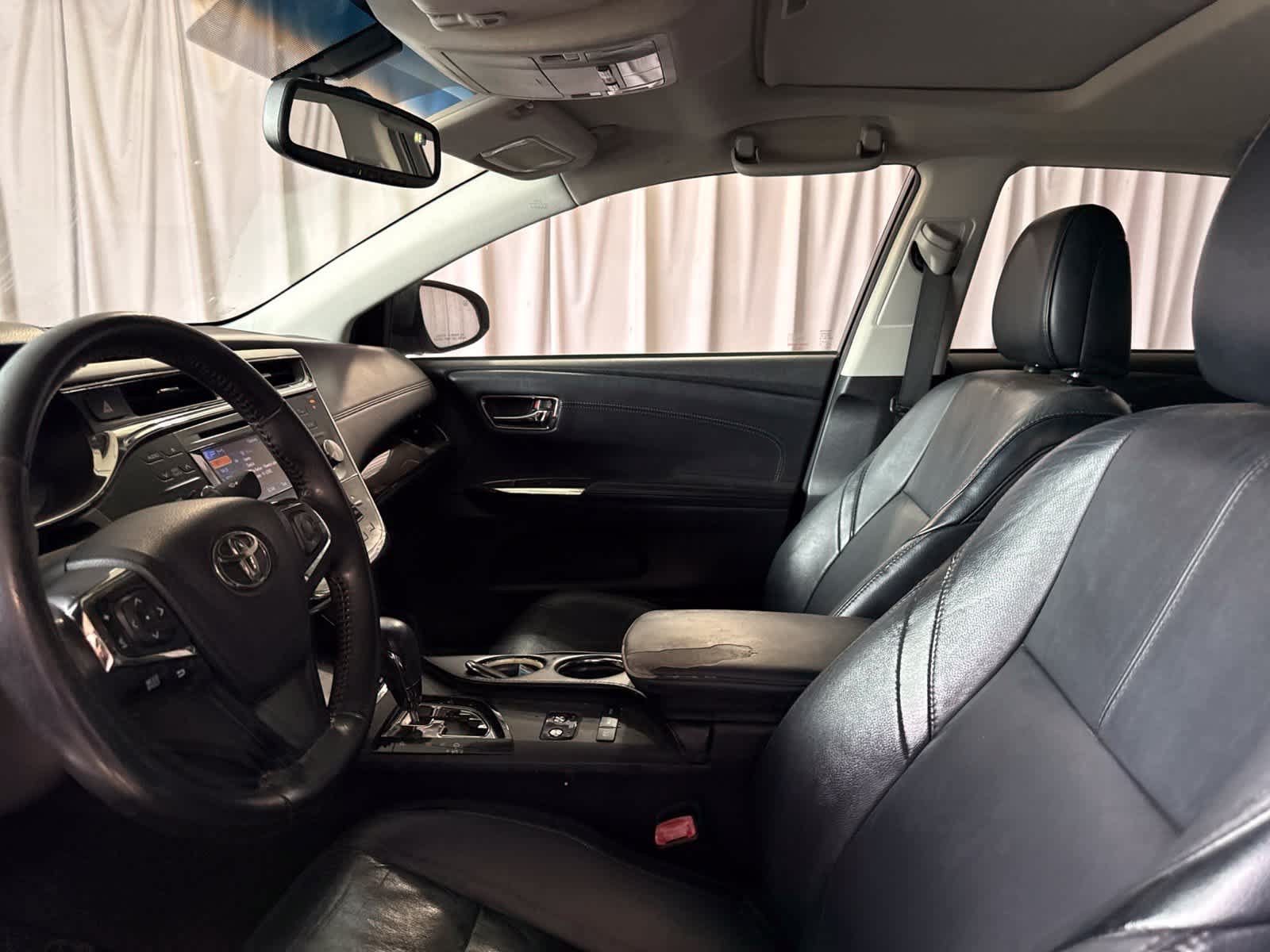 Used 2014 Toyota Avalon XLE Premium FWD image 17