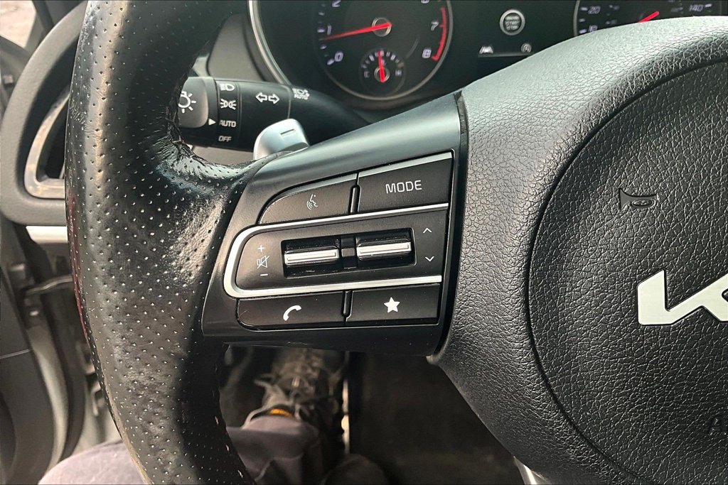 Used 2023 Kia Stinger GT-Line w/ Sun & Sound Package AWD/4WD image 11