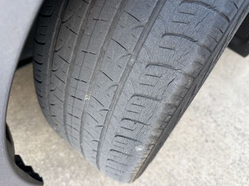 Used 2016 Hyundai Veloster 3dr Cpe Man image 34