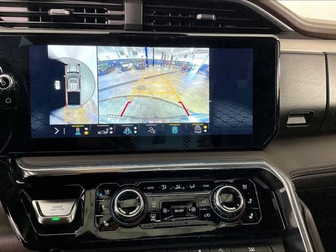 Used 2023 GMC Sierra 1500 Denali w/ Denali Reserve Package image 31