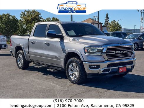 Used 2022 RAM 1500 Laramie AWD/4WD image 5
