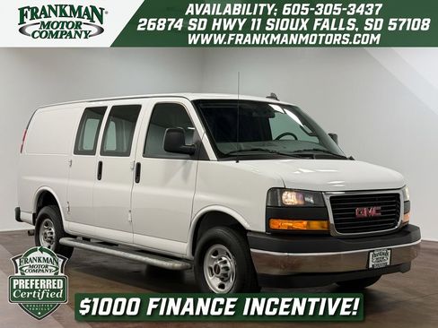 Used 2024 GMC Savana 2500 w/ Driver Convenience Package image 1