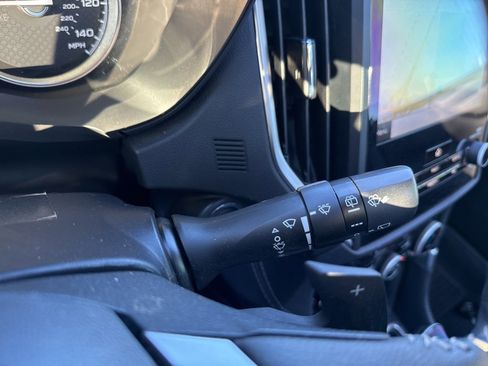 Used 2024 Subaru Forester Touring image 17