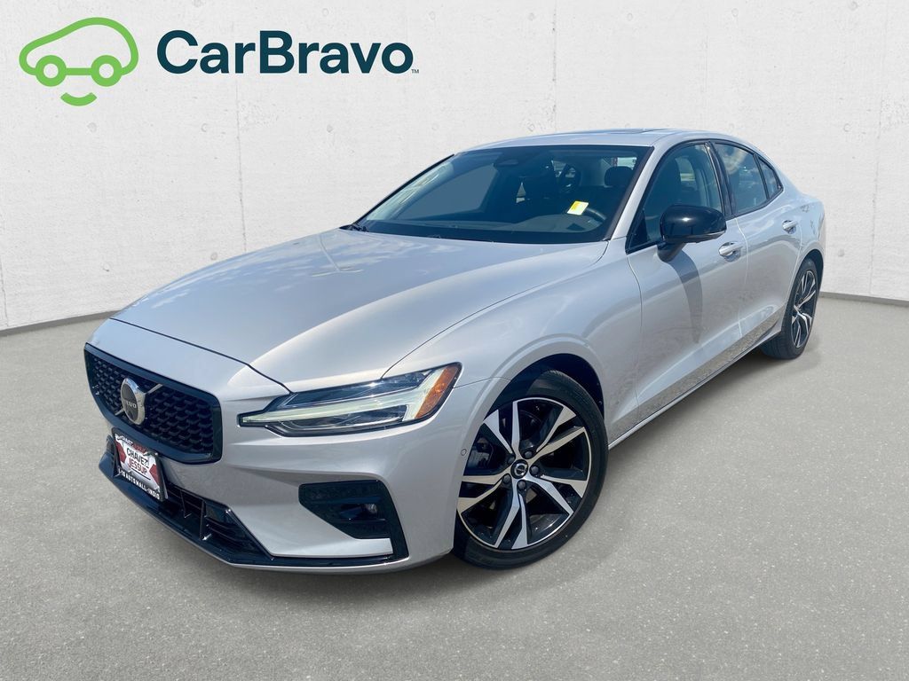 Used 2024 Volvo S60 B5 Plus AWD/4WD image 1