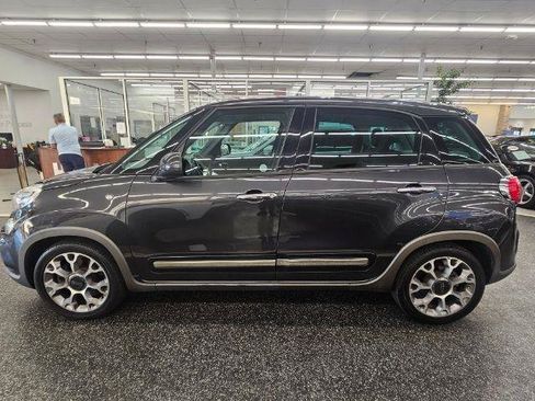 Used 2017 FIAT 500L Trekking FWD image 8