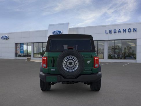 New 2025 Ford Bronco Base image 5
